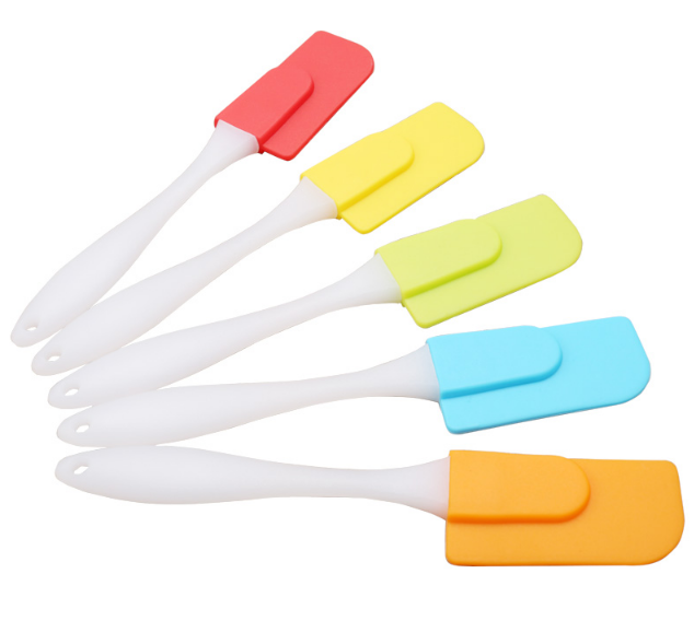 硅膠制品是軟的材質(zhì)好,還是硬的材質(zhì)好?